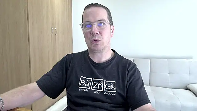 BrettJ81 online show from April 10, 2026, 1:27 pm