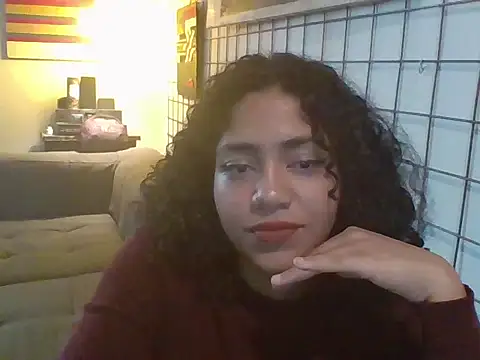 savanahottie online show from November 24, 2025, 12:49 pm