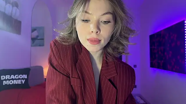 Aliceimhorny online show from February 14, 2025, 2:44 pm