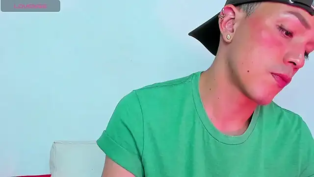 Dustin Moka online show from March 2, 2025, 9:43 pm