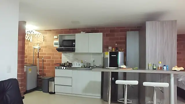 warrenkener online show from March 1, 2026, 12:12 am