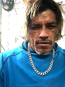 Snapshot of kvr27 chatting on October 10, 2025, 9:03 pm kvr27 online show from October 10, 2025, 9:03 pm