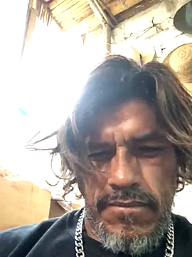 Snapshot of kvr27 chatting on October 30, 2025, 11:33 am kvr27 online show from October 30, 2025, 11:33 am