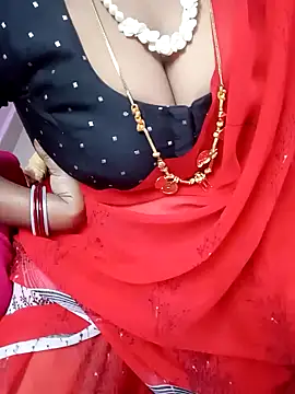 Snapshot of Tamil_Rathi chatting on January 17, 2025, 3:12 am Tamil Rathi online show from January 17, 2025, 3:12 am