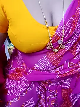 Snapshot of Tamil_Rathi chatting on January 26, 2025, 5:23 pm Tamil Rathi online show from January 26, 2025, 5:23 pm