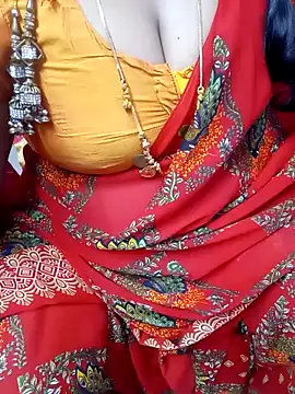 Snapshot of Tamil_Rathi chatting on January 30, 2025, 7:29 am Tamil Rathi online show from January 30, 2025, 7:29 am