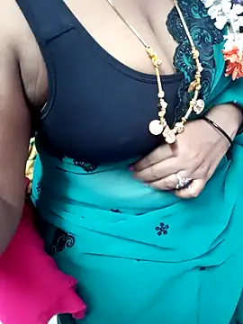 Snapshot of Tamil_Rathi chatting on February 7, 2025, 5:52 am Tamil Rathi online show from February 7, 2025, 5:52 am