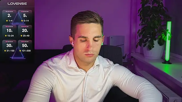 Sweeet  boy online show from September 21, 2025, 4:30 pm