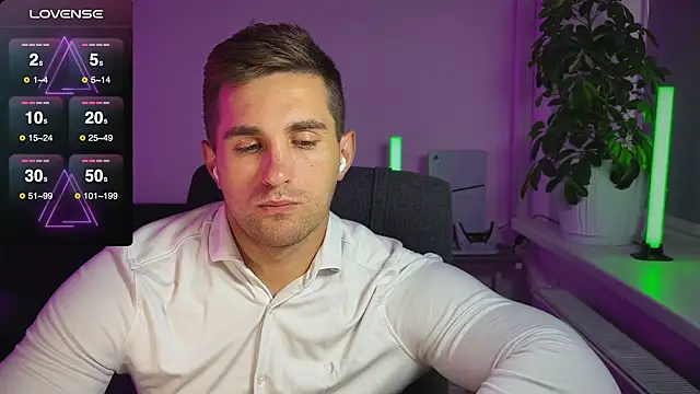 Sweeet  boy online show from September 26, 2025, 2:32 pm