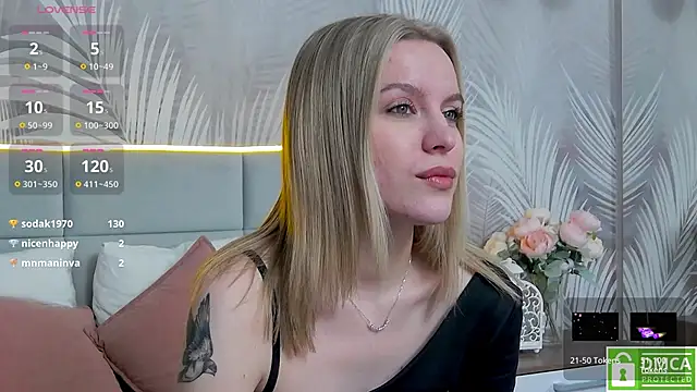 AmaliaBell online show from December 10, 2024, 7:54 pm