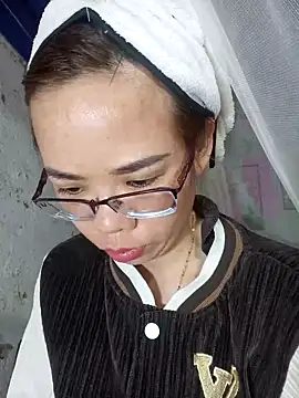   Mai-love19   online show from January 19, 2025, 11:34 am
