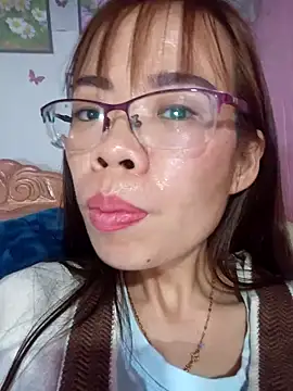   Mai-love19   online show from January 21, 2025, 1:54 pm