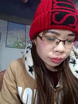   Mai-love19   online show from January 27, 2025, 1:41 pm