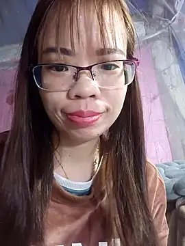   Mai-love19   online show from February 3, 2025, 1:52 am