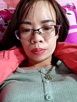   Mai-love19   online show from February 4, 2025, 1:59 pm
