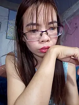   Mai-love19   online show from February 20, 2025, 9:55 am