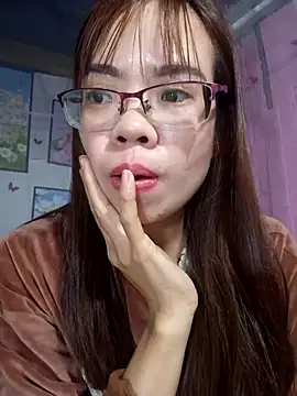   Mai-love19   online show from February 21, 2025, 8:07 am