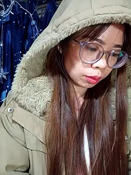   Mai-love19   online show from November 29, 2025, 12:46 am