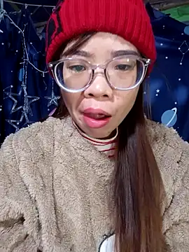   Mai-love19   online show from November 30, 2025, 12:36 am