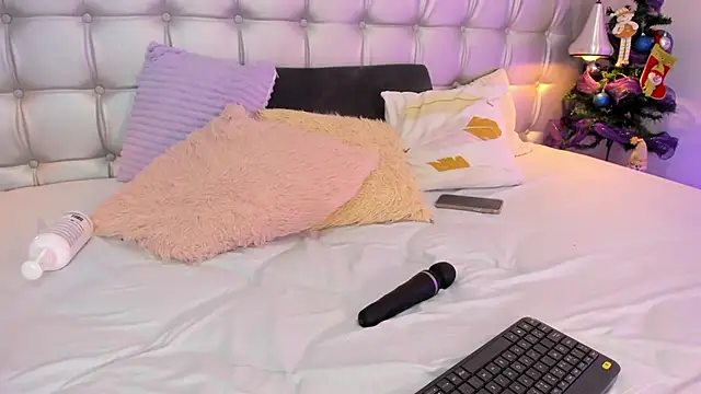 pervert lizza online show from January 4, 2025, 2:56 pm