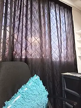gisellsaenz online show from July 21, 2026, 8:55 pm
