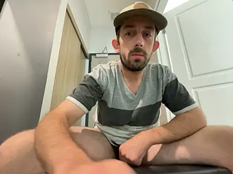 Snapshot of afTerparTycloudz chatting on October 16, 2025, 7:48 pm afTerparTycloudz online show from October 16, 2025, 7:48 pm