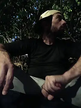 Snapshot of afTerparTycloudz chatting on November 8, 2025, 11:03 pm afTerparTycloudz online show from November 8, 2025, 11:03 pm