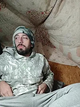 Snapshot of afTerparTycloudz chatting on December 18, 2025, 10:49 pm afTerparTycloudz online show from December 18, 2025, 10:49 pm