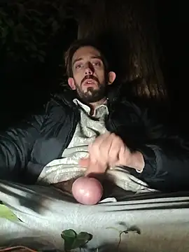 Snapshot of afTerparTycloudz chatting on December 21, 2025, 1:13 am afTerparTycloudz online show from December 21, 2025, 1:13 am