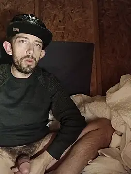 Snapshot of afTerparTycloudz chatting on January 17, 2026, 11:30 pm afTerparTycloudz online show from January 17, 2026, 11:30 pm