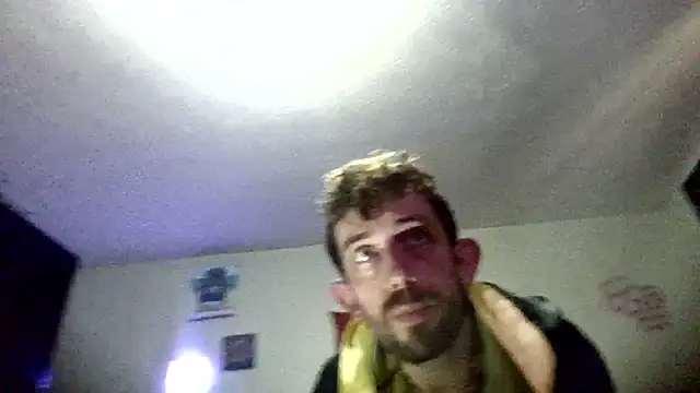 Snapshot of afTerparTycloudz chatting on February 6, 2026, 4:32 pm afTerparTycloudz online show from February 6, 2026, 4:32 pm