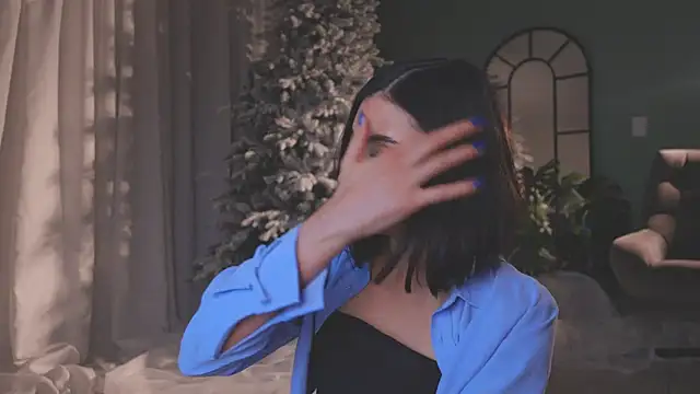 AmyArmstrong online show from January 12, 2026, 11:10 pm