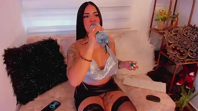 Gypsie velvet1 online show from May 4, 2026, 8:27 pm