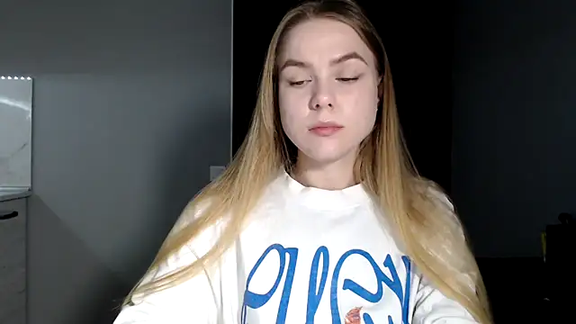 Snapshot of Sunbeam_ chatting on March 24, 2026, 8:58 pm Sunbeam online show from March 24, 2026, 8:58 pm