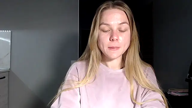 Sunbeam  online show from May 3, 2026, 8:59 pm