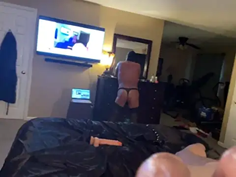 Snapshot of Iceicebaby513 chatting on February 14, 2026, 12:57 pm Iceicebaby513 online show from February 14, 2026, 12:57 pm