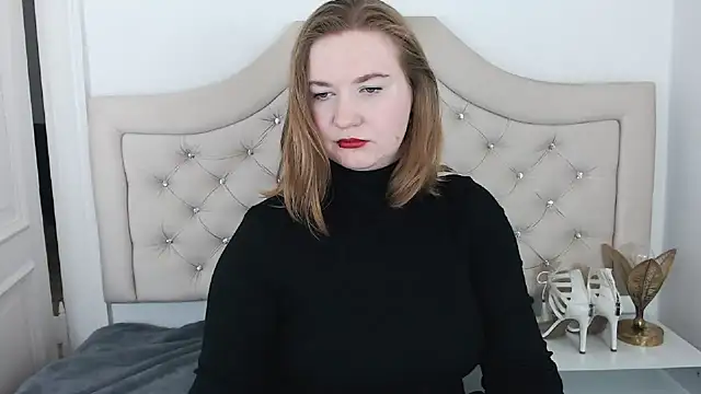 LaraDream online show from December 20, 2024, 12:19 am