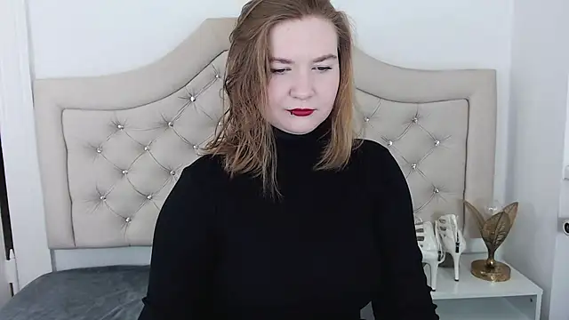 LaraDream online show from December 21, 2024, 12:09 am