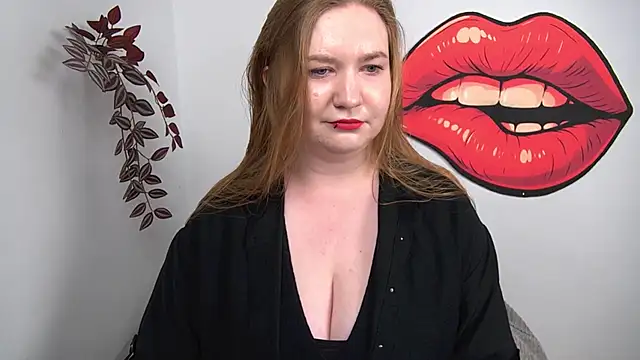 LaraDream online show from February 12, 2026, 2:56 pm