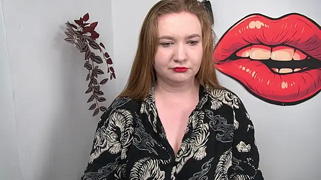 LaraDream online show from February 17, 2026, 3:19 pm