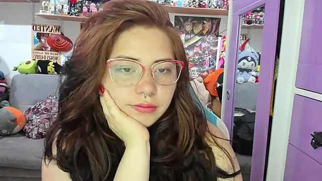 soficammy online show from October 10, 2025, 8:19 pm