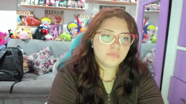 soficammy online show from October 17, 2025, 9:28 pm