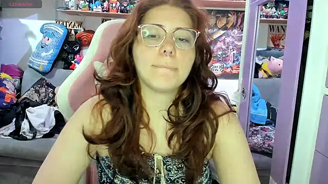 soficammy online show from May 3, 2026, 9:43 pm