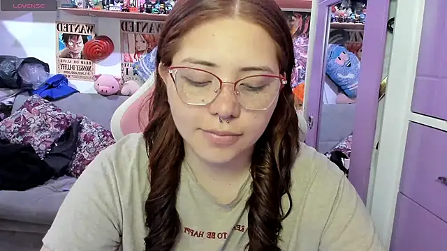 soficammy online show from May 17, 2026, 8:38 pm