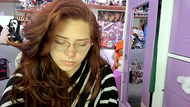 soficammy online show from June 12, 2026, 11:03 pm
