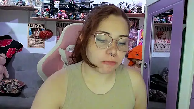 soficammy online show from June 16, 2026, 9:06 pm