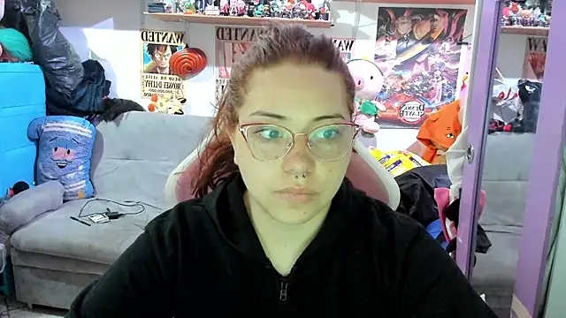 soficammy online show from June 22, 2026, 11:02 pm