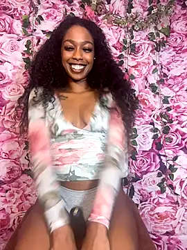 mismialove online show from September 10, 2025, 5:57 pm