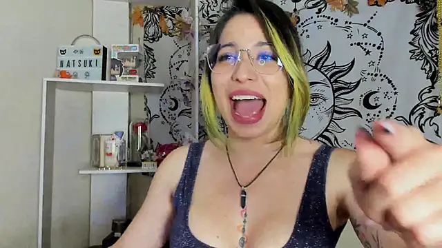 Laughing Naty online show from October 9, 2025, 6:11 am