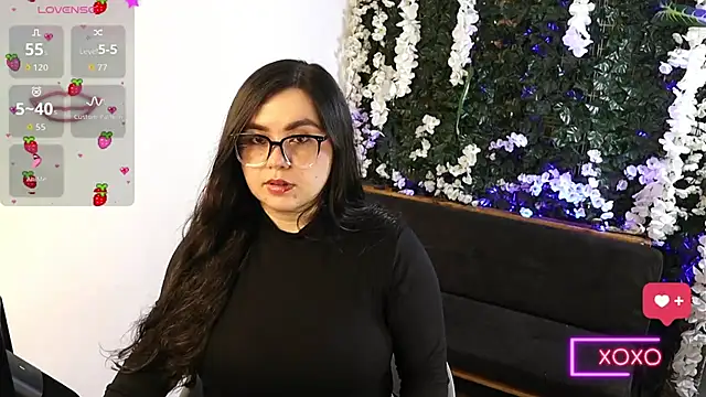 Snapshot of ainohacarter_89 chatting on February 14, 2026, 12:51 am ainohacarter 89 online show from February 14, 2026, 12:51 am